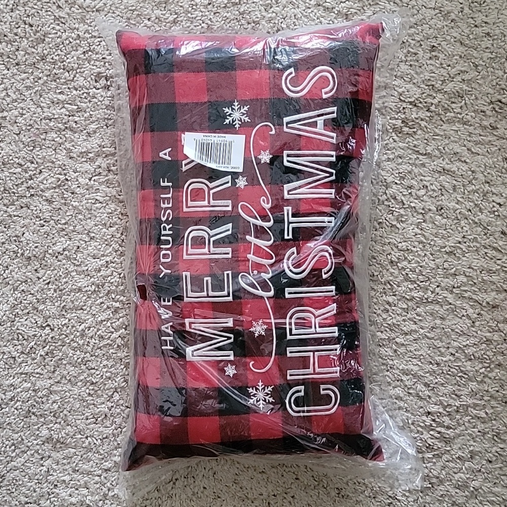 Red gingham Christmas pillow